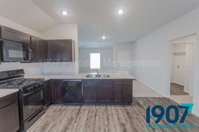 Building Photo - 1413 Lexi Dr