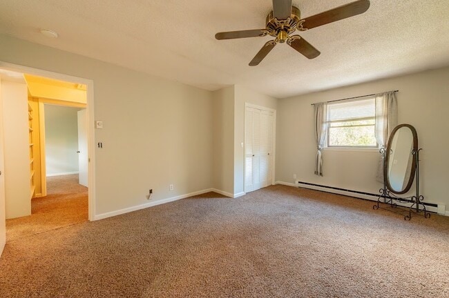 Building Photo - 112 Wickham Square