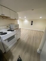 Building Photo - 112 Albright Ave