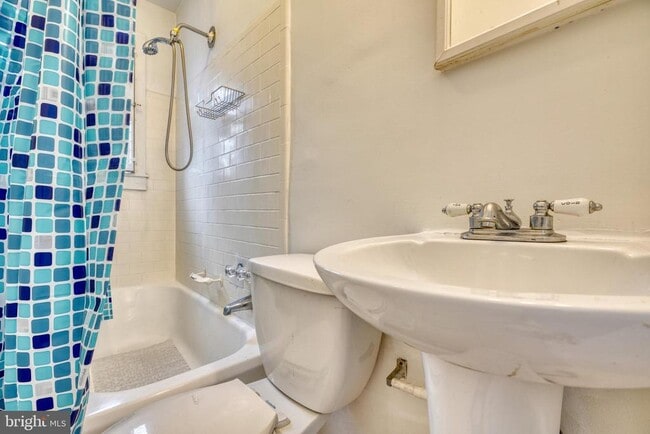 Building Photo - 1208 N Calvert St