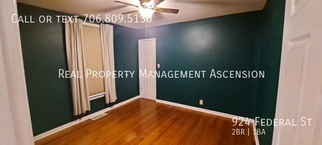 Building Photo - 924 Federal St