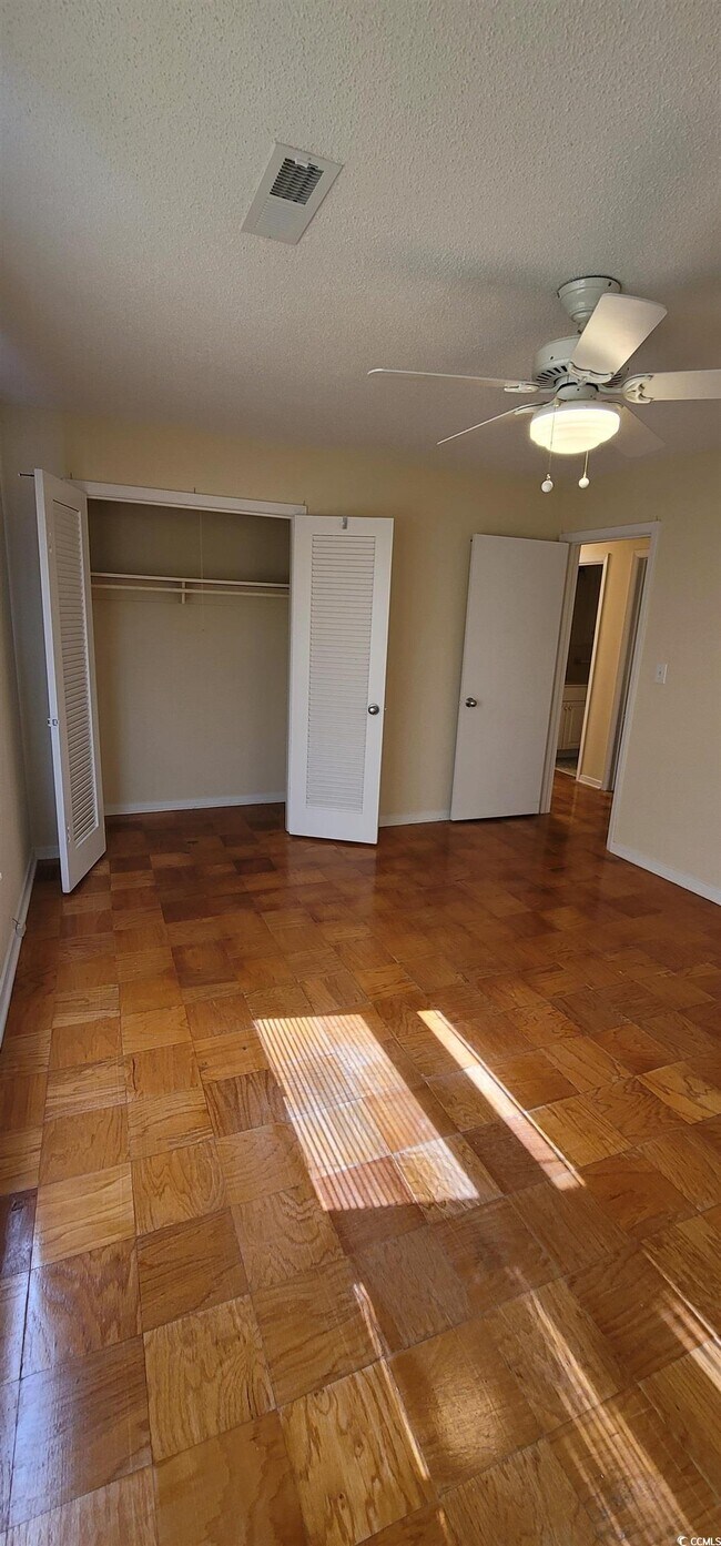 Building Photo - 609 Hibiscus Ave