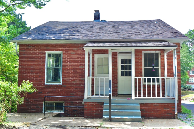 Building Photo - 2441 Hord Ave