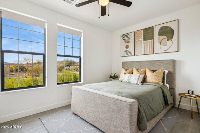 Building Photo - 16710 E Trevino Dr