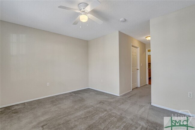 Building Photo - 12300 Apache Ave