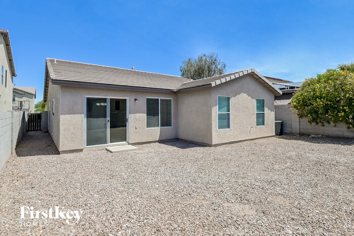 Building Photo - 5747 W King Snake Dr