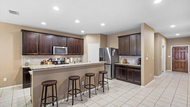 Building Photo - SPRINGS OF SILVERADO HILLS