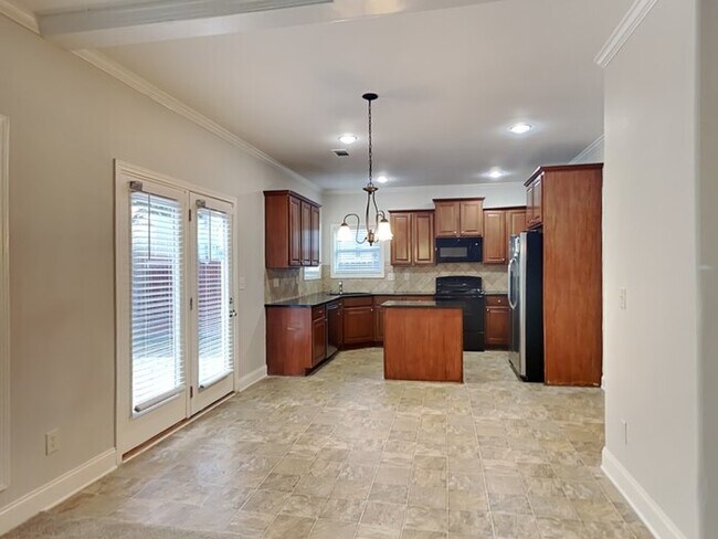 Building Photo - 1342 Thomas Daniel Way