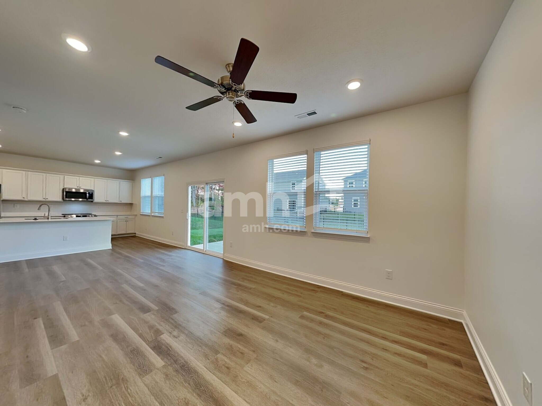 Building Photo - 212 Rustic Barn Ct
