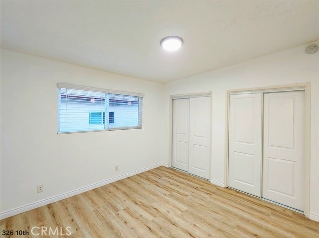 Building Photo - 326 10th Pl