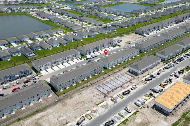 Building Photo - 2607 Skyline Lp