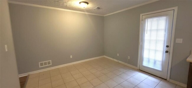 Building Photo - 1380 Kennesaw Trace Ct