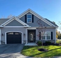 Building Photo - 5281-5287 Chestnut Ridge Rd