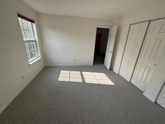 Building Photo - 2437 Annie Cir