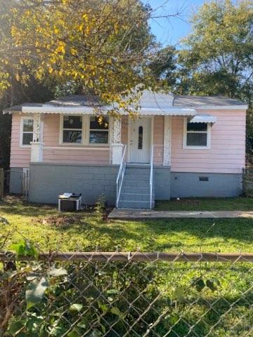 Primary Photo - 252 Magnolia St