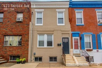 Building Photo - 2 Bedroom 1 Bath  Apartment in Queens Vill...