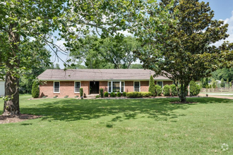 Building Photo - 108 Spencer Creek Rd