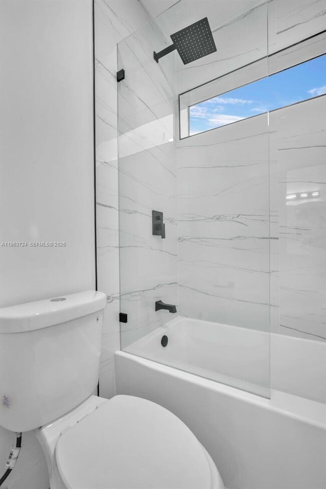 Building Photo - 919 NW 55th St