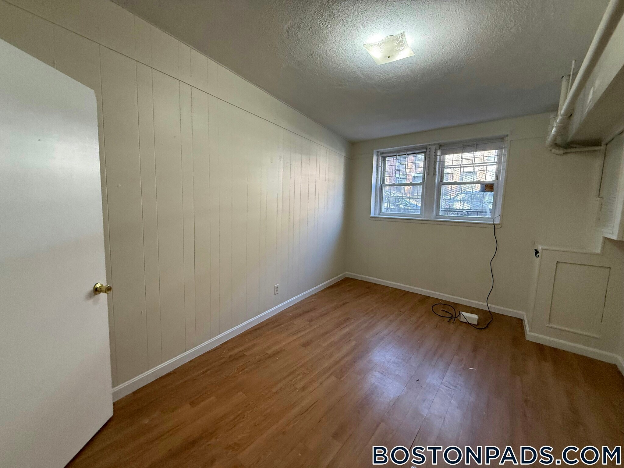 Building Photo - 119 Sutherland Rd