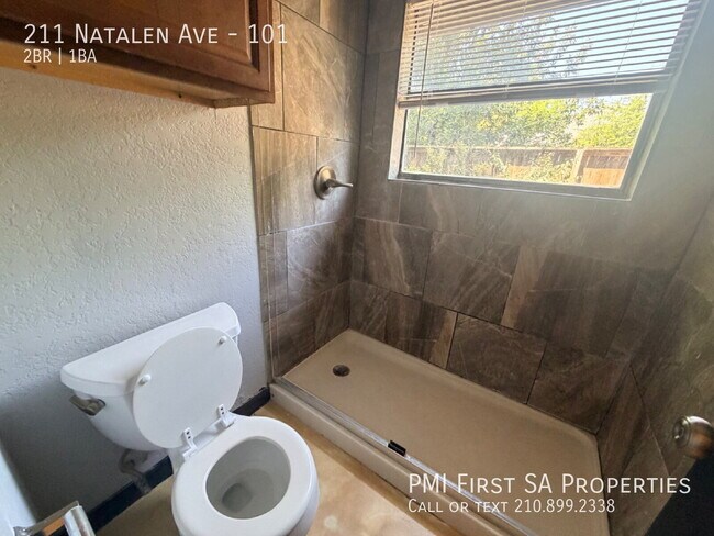Building Photo - 211 Natalen Ave