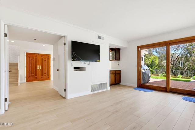 Building Photo - 2714 Claray Dr