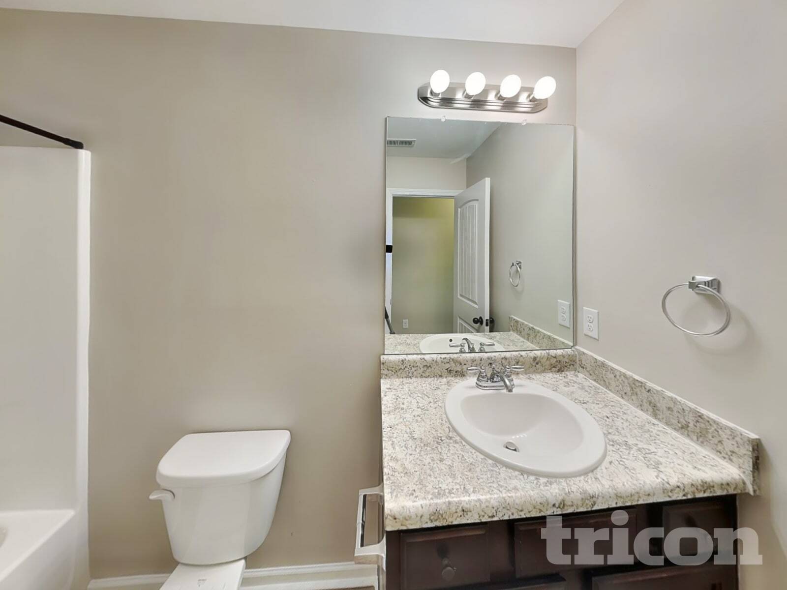 Building Photo - 203 Magnaview Dr