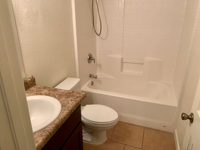 Building Photo - San Luis AZ Home with Large Fenced Lot - 4 Bedroom 2 Bath