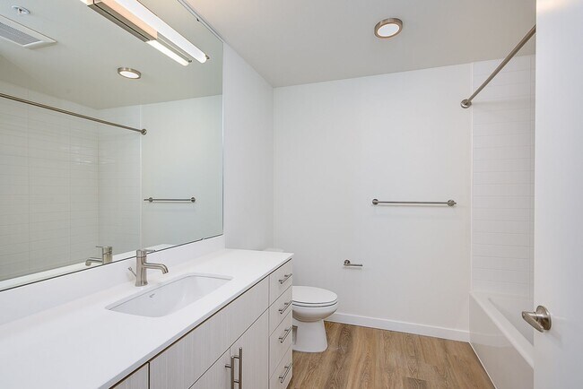 Interior Photo - PRTL Portal Apartments