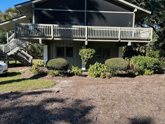 Primary Photo - FREE MONTH OF DECEMBER 2025 Beach, 2nd row