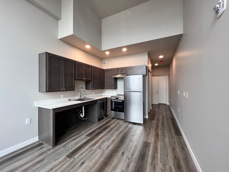 Interior Photo - The 508 West