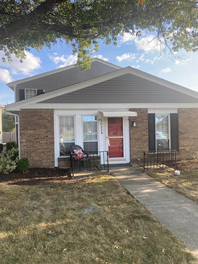 Building Photo - 5022 Woodmark Dr
