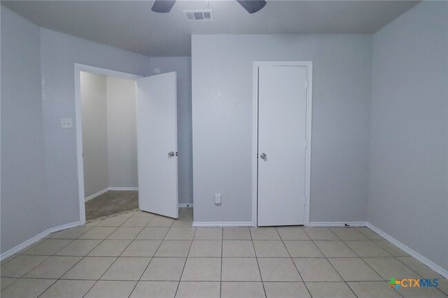Building Photo - 1705 Liberty Hill Dr