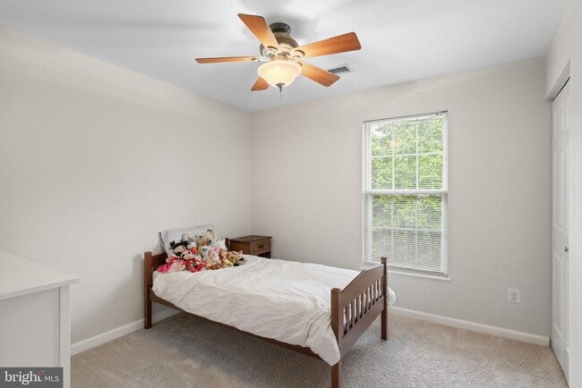 Building Photo - 6505 Parish Glebe Ln