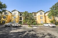 Building Photo - 11550 Villa Grand