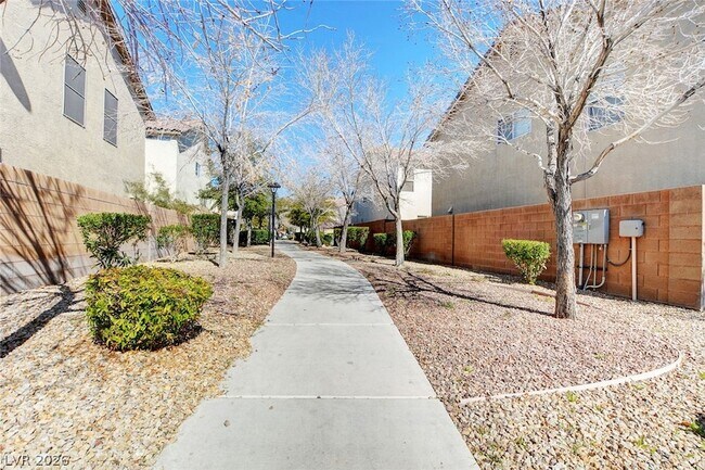 Building Photo - 4208 Perfect Drift St