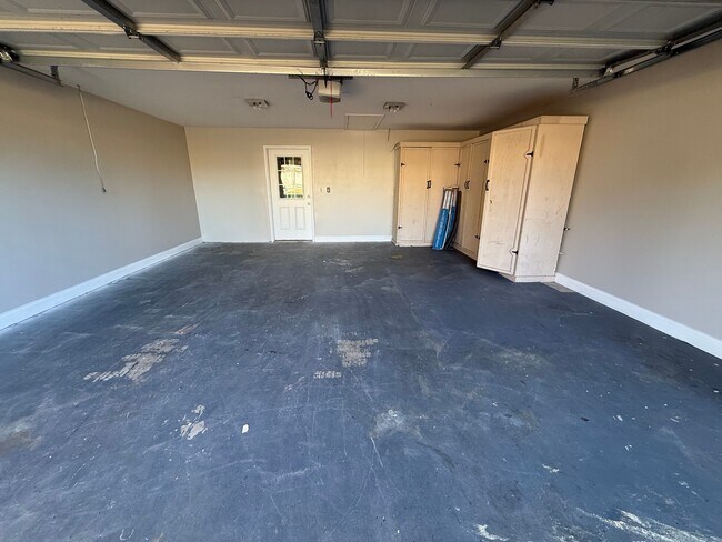 Building Photo - 1003 Moss Creek Cir