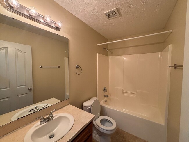 Building Photo - Weather Stone Subdivision!!