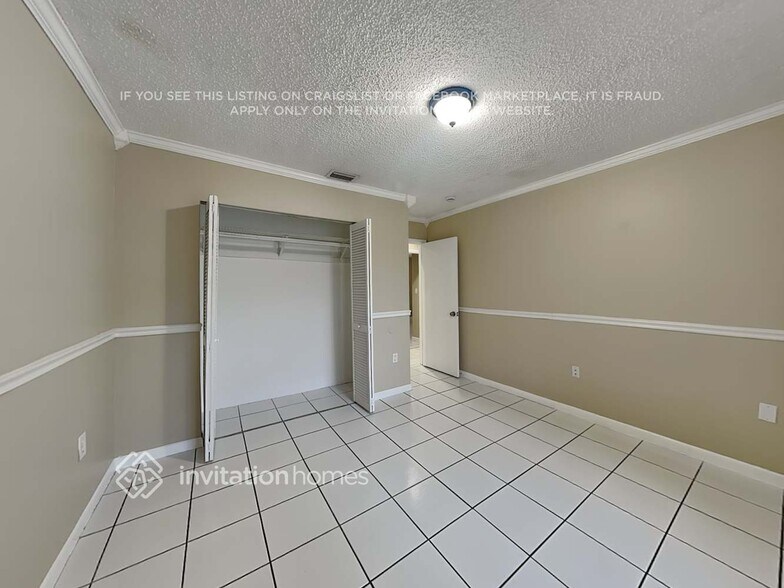 Building Photo - 5951 SW 151st Ct