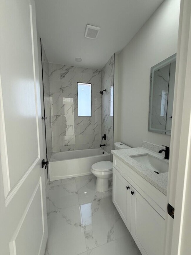 Building Photo - Brand-New 3-Bedroom Home for Rent in Lehigh Acres – Modern Design + Special Offer!