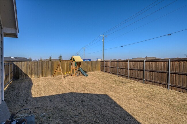 Building Photo - 6611 Coulter Dr