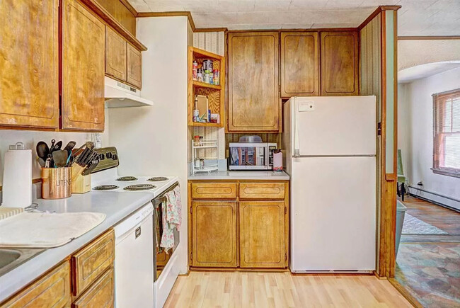 Kitchen is remodeled and new fridge. - 425 N 17th St