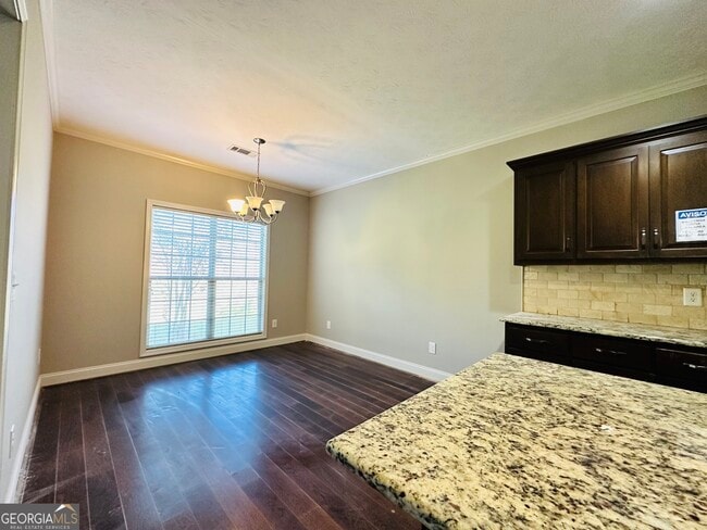 Building Photo - 1255 Woodville Ct