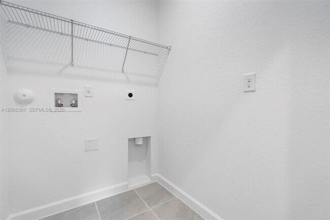 Building Photo - 27308 SW 159th Ct