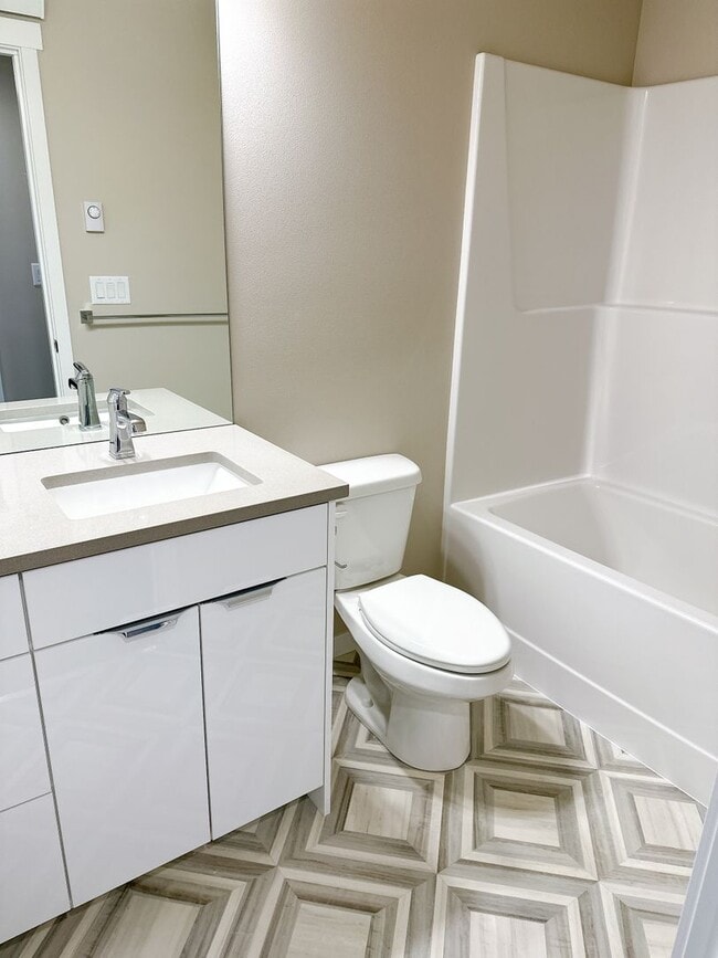 Building Photo - Available February 1st! Newer, Energy-Efficient 3 bdrm, 2.5 bath in Bellingham