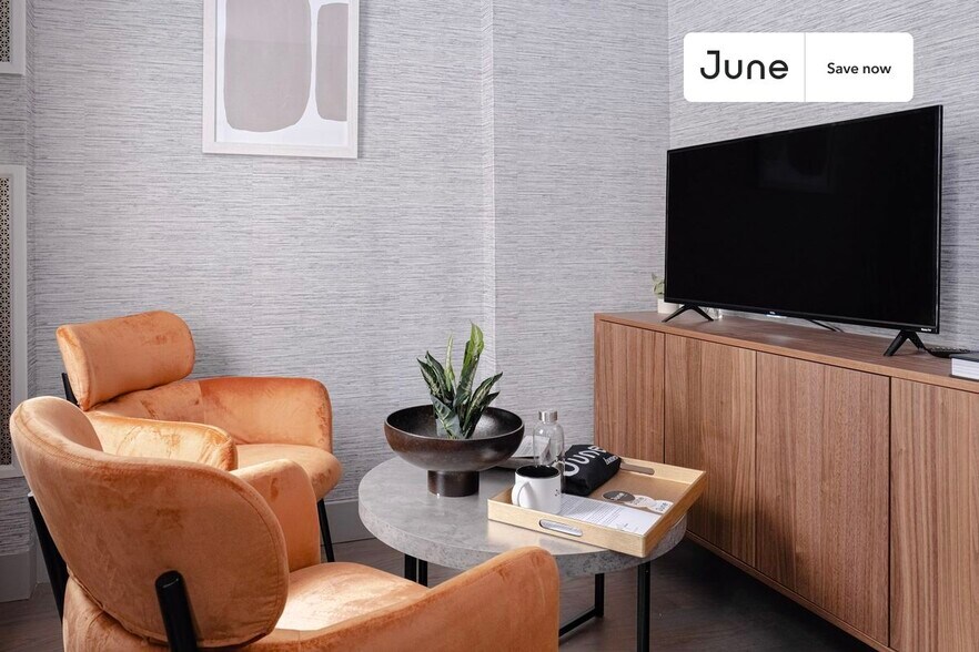 Building Photo - 944 Columbus Ave