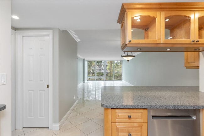 Building Photo - 2731 NE 14th Street Causeway