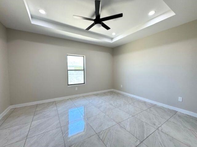 Building Photo - 6702 El Freno Ln