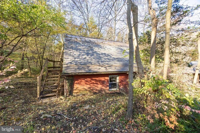 Building Photo - 22 Bertolet School Rd