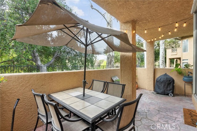 Building Photo - 24013 Arroyo Park Dr