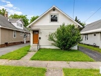 Building Photo - 1410 Fincke Ave